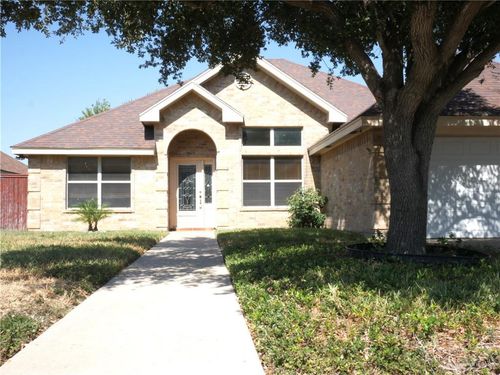 8107 N 27th Ln, McAllen, TX, 78504-5542 | Card Image