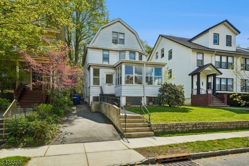 324 Academy St, South Orange, NJ, 07079-1808 | Card Image