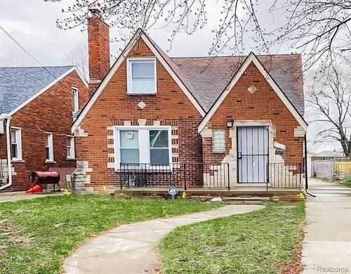 9154 Wayburn St, Detroit, MI, 48224-2813 | Card Image