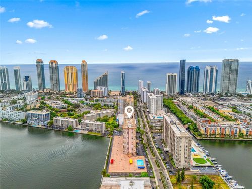 apt-212-251 174th St, Sunny Isles Beach, FL, 33160-3354 | Card Image