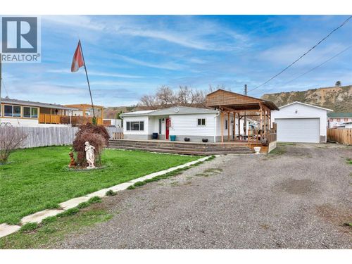 {{alt}} | Card Image