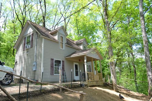 740 Lake Logan Rd, Ardmore, TN, 38449-5235 | Card Image