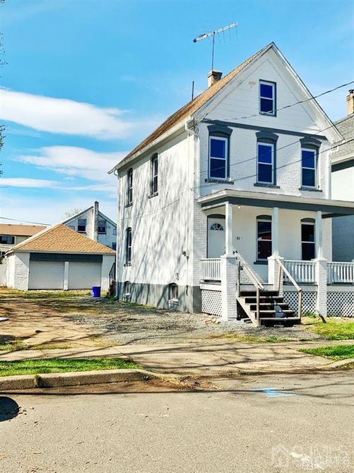 21 Union St, Carteret, NJ, 07008-3323 | Card Image