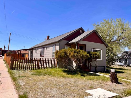 310 7th Ave, Edgemont, SD, 57735 | Card Image