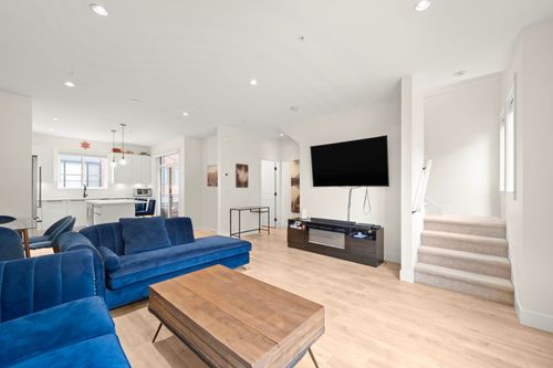 37-19897 75a Ave, Langley, BC, V2Y3S2 | Card Image