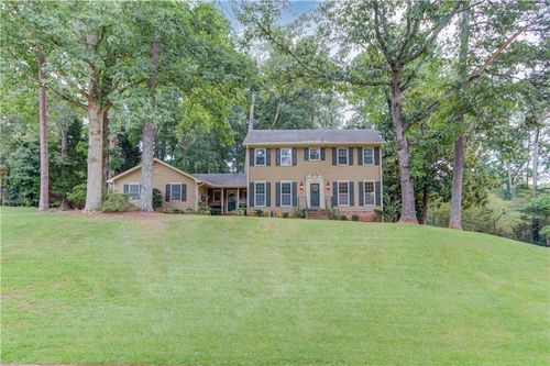 2314 Pine Point Dr, Lawrenceville, GA, 30043-2497 | Card Image