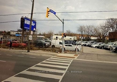 373A Danforth Rd, Toronto, ON, M1L3X8 | Card Image