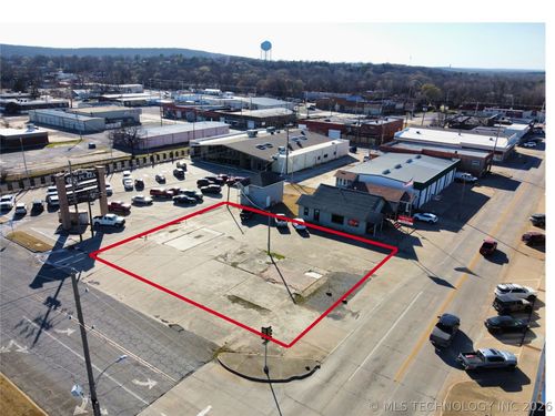 301 S 3rd St, McAlester, OK, 74501-5445 | Card Image