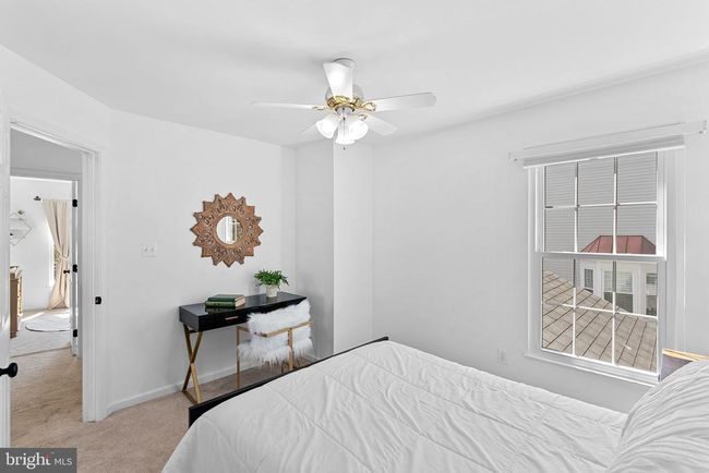 20755 Citation Dr, House other with 3 bedrooms, 4 bathrooms and null parking in ASHBURN VA | Image 30
