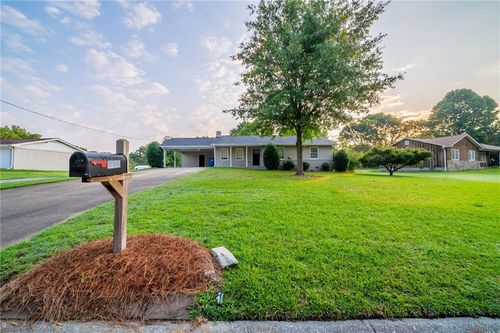2091 Moon Dr Sw, Conyers, GA, 30094-5059 | Card Image