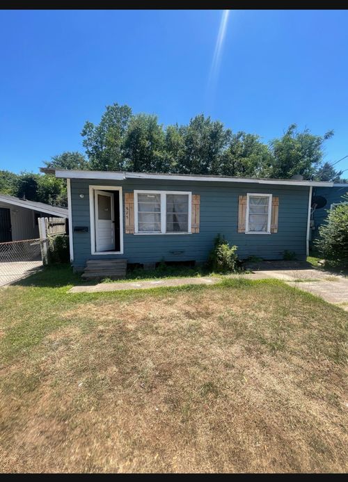 525 Sassafras Ave, Shreveport, LA, 71106-3031 | Card Image