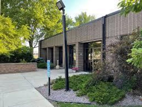 2300 Park Dr, Owatonna, MN, 55060-8800 | Card Image