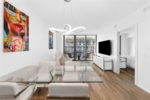 unit-3907-801 S Miami Ave, Miami, FL, 33130-4539 | Card Image