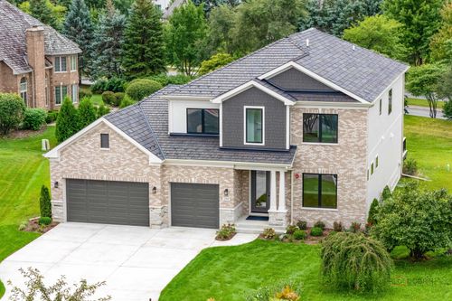 235 Plainfield Ct, Vernon Hills, IL, 60061-4577 | Card Image