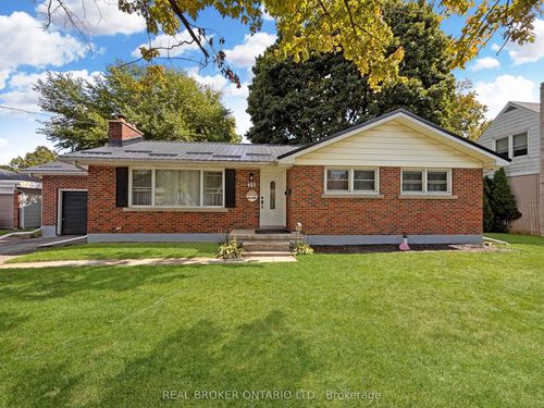 21 Richard Ave, Simcoe, ON, N3Y3J1 | Card Image