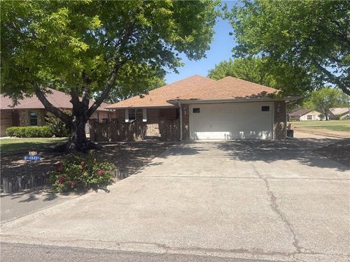 426 Belinda Dr, Alamo, TX, 78516-2575 | Card Image
