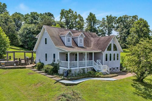 501 Saddlewood Dr, Wirtz, VA, 24184-3903 | Card Image