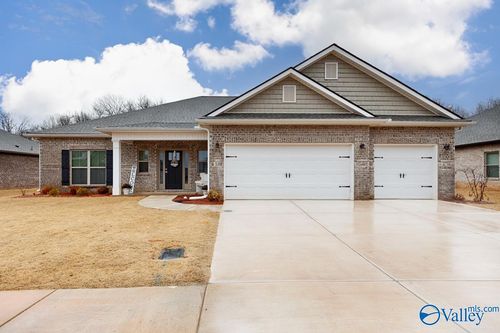 25161 Addlestone Dr, Athens, AL, 35613-1220 | Card Image