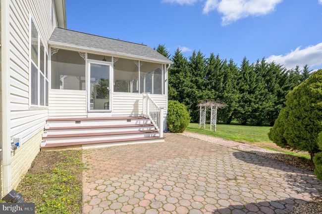 562 Holden Dr, House other with 4 bedrooms, 3 bathrooms and null parking in MARTINSBURG WV | Image 71