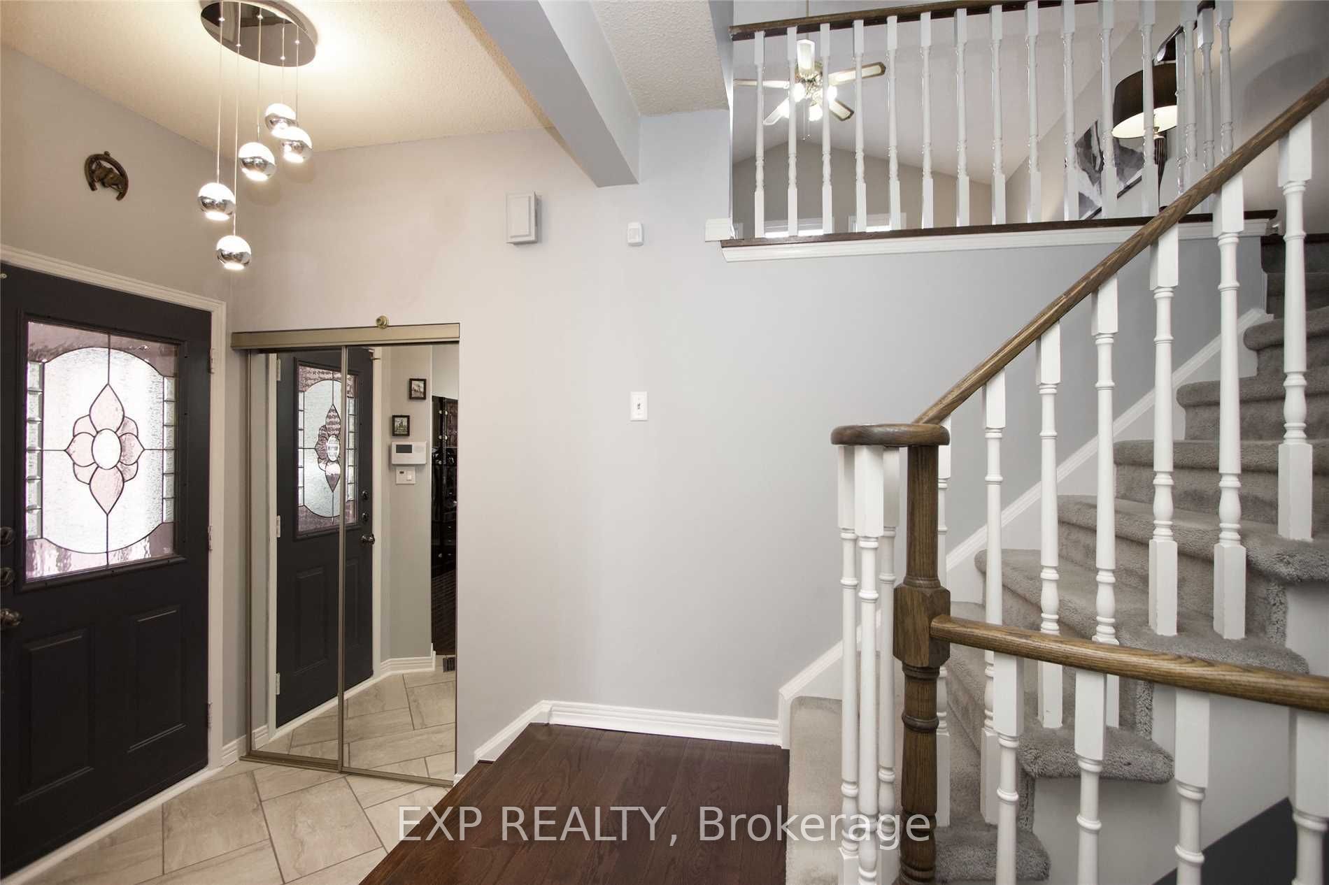 Residential Lease in Pickering 3