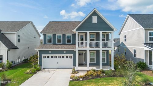 733 Caisson Run, Wilmington, NC, 28412-1304 | Card Image