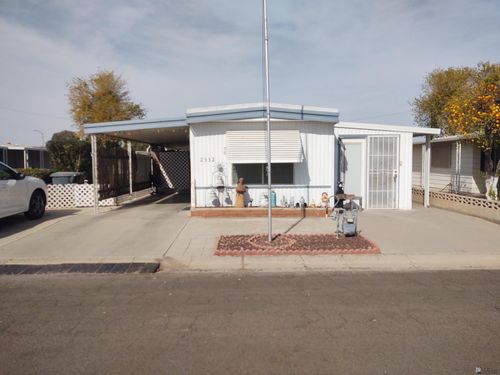 2332 W Del Oro Ln, Yuma, AZ, 85364-6111 | Card Image