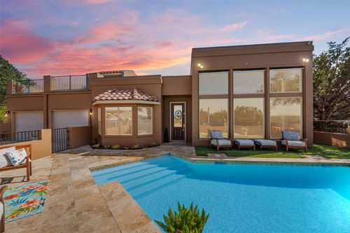 3211 Constitution Dr, Lago Vista, TX, 78645-7105 | Card Image