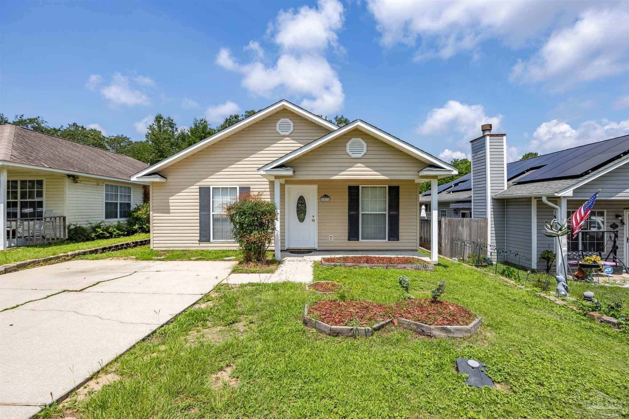Weatherwood Dr, Pensacola, FL 32506
