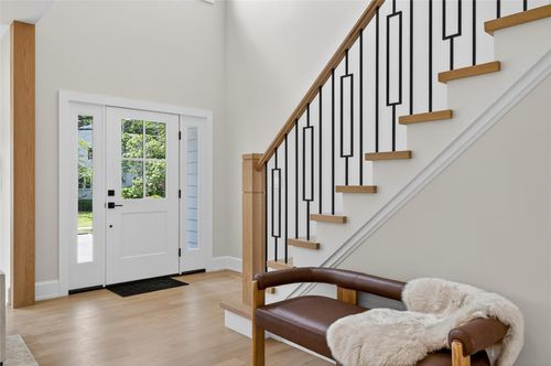 1585 Dewey Ave, North Bellmore, NY, 11710-2156 | Card Image