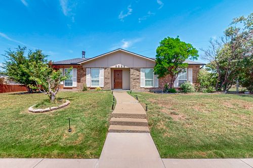 5588 Squires Dr, The Colony, TX, 75056-1330 | Card Image