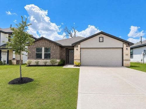 11760 Whirlaway Dr, Willis, TX, 77318-2104 | Card Image