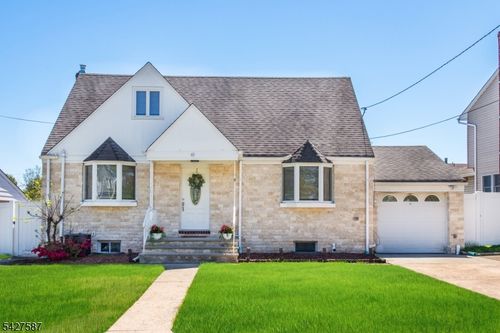 40 Winslow Ter, Fair Lawn, NJ, 07410-5412 | Card Image