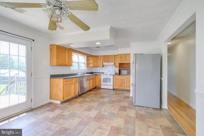 3208 Old Leetown Pike, House other with 3 bedrooms, 2 bathrooms and null parking in RANSON WV | Image 12