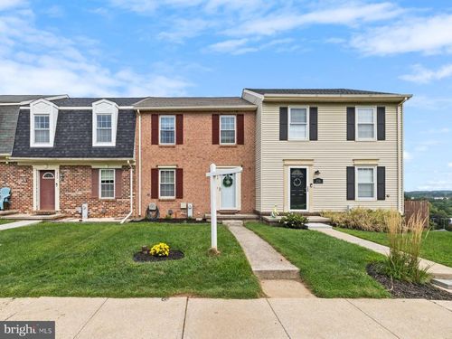 228 Alymer Ct, WESTMINSTER, MD, 21157-6329 | Card Image