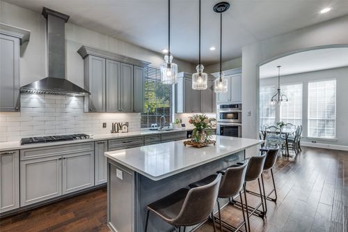 905 Bristlewood Dr, McKinney, TX, 75072-8367 | Card Image