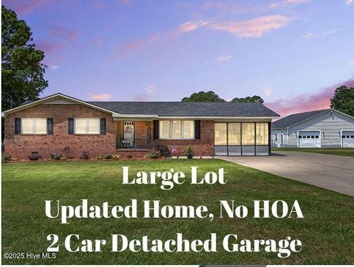1255 N Nc 581 Hwy, Pikeville, NC, 27863-8742 | Card Image