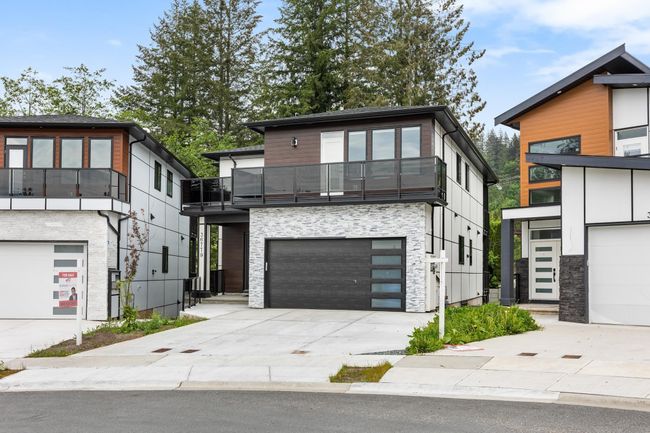 36779 Carl Creek Crescent, House other with 7 bedrooms, 5 bathrooms and null parking in Abbotsford BC | Image 2