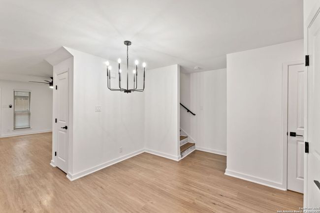 APT-101 - 2718 Old Field Dr, Townhouse with 2 bedrooms, 3 bathrooms and null parking in San Antonio TX | Image 12