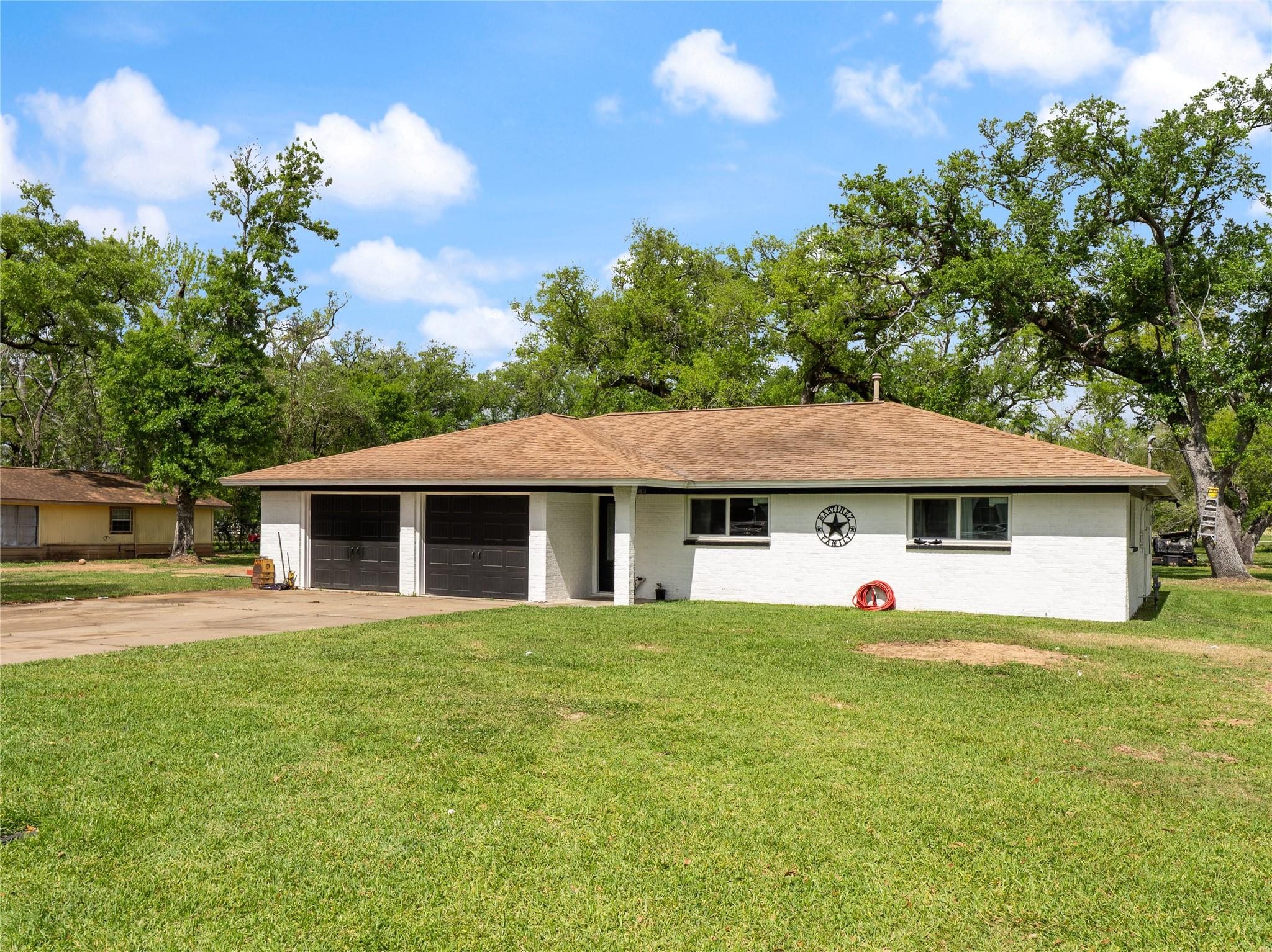 Residential in Clute 2