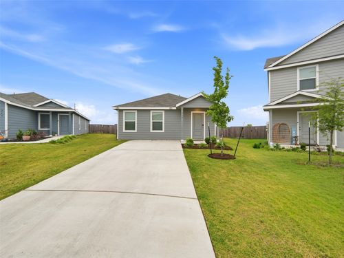 253 Tugboat Annie Way, Jarrell, TX, 76537-2168 | Card Image
