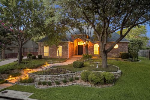 605 Winding Creek Ct, Southlake, TX, 76092-7252 | Card Image