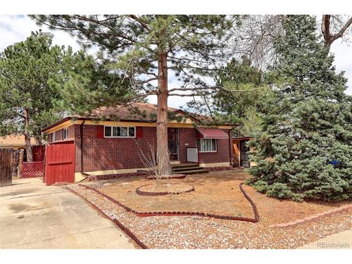 10953 Larson Dr, Northglenn, CO, 80233-3424 | Card Image