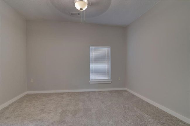 153 E Norway St, House other with 3 bedrooms, 1 bathrooms and 3 parking in Walnut Springs TX | Image 16