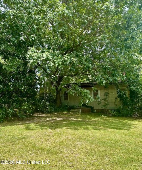 3311 Campbell Dr, Hattiesburg, MS, 39401-3092 | Card Image