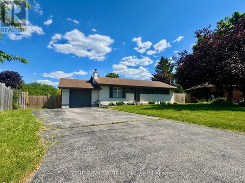 571 Everglade Cres, London, ON, N6H2W8 | Card Image