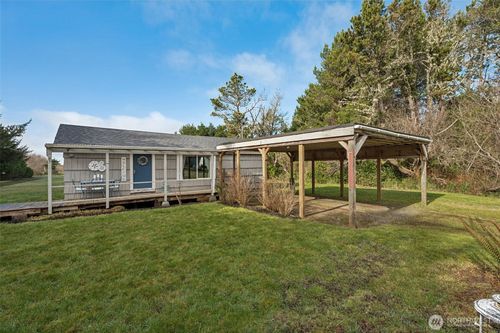 65 Chickamin Ave, Hoquiam, WA, 98550-9631 | Card Image