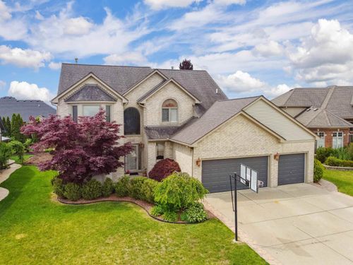 20084 Newcastle Ct, Macomb, MI, 48044-2157 | Card Image