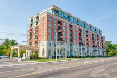 203 - 2750 King St E, Home with 2 bedrooms, 2 bathrooms and 1 parking in Hamilton ON | Image 1