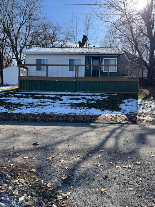 930 W 590 S, Wolcottville, IN, 46795-8911 | Card Image