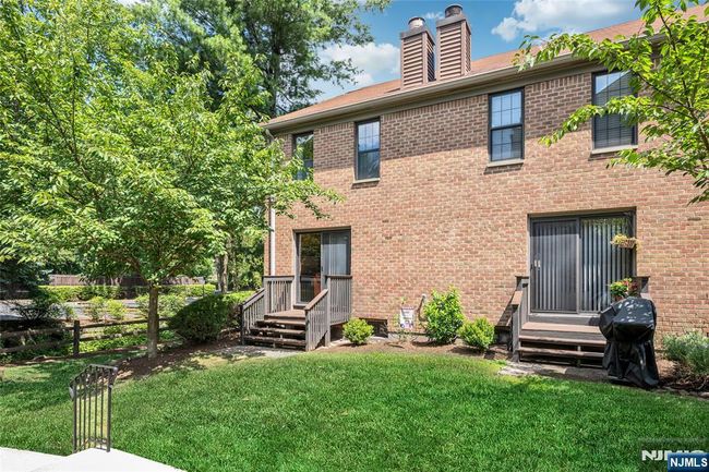 181 Long Hill Rd, House attached with 2 bedrooms, 3 bathrooms and null parking in Little Falls NJ | Image 42